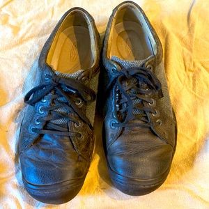 Keen leather and canvas street shoe men’s removeable leather foot bed